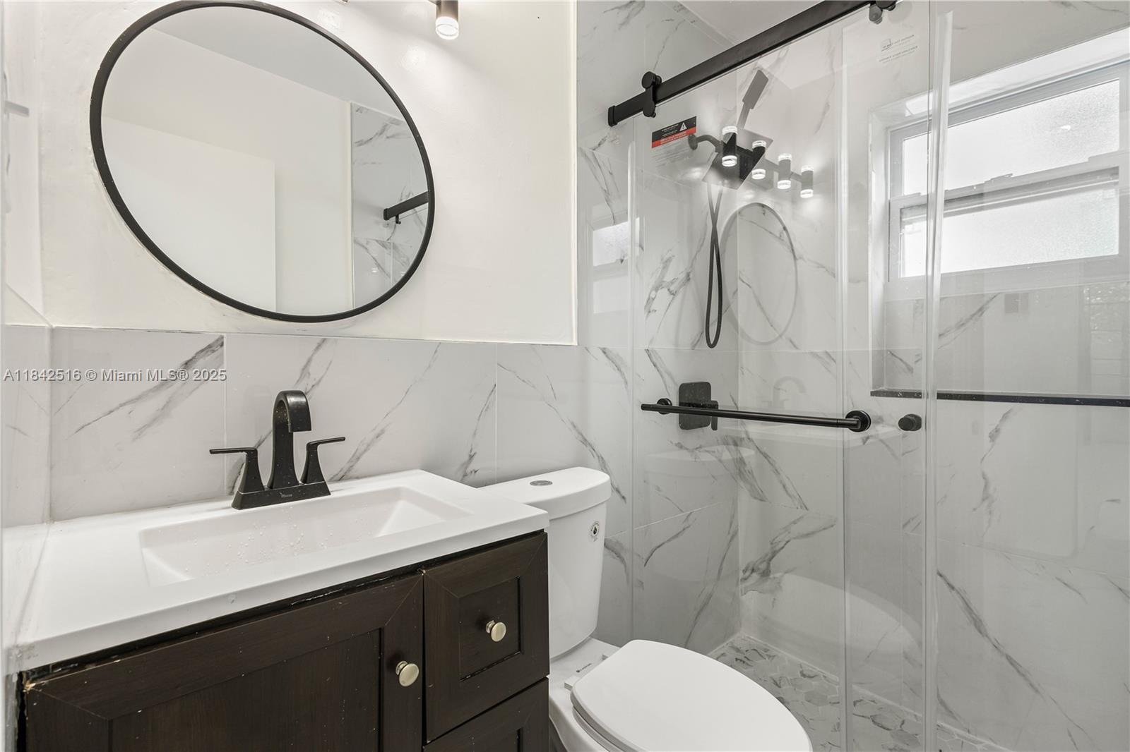 306 Modest Street Lakeland, FL 33805 - Photo 6 of 16