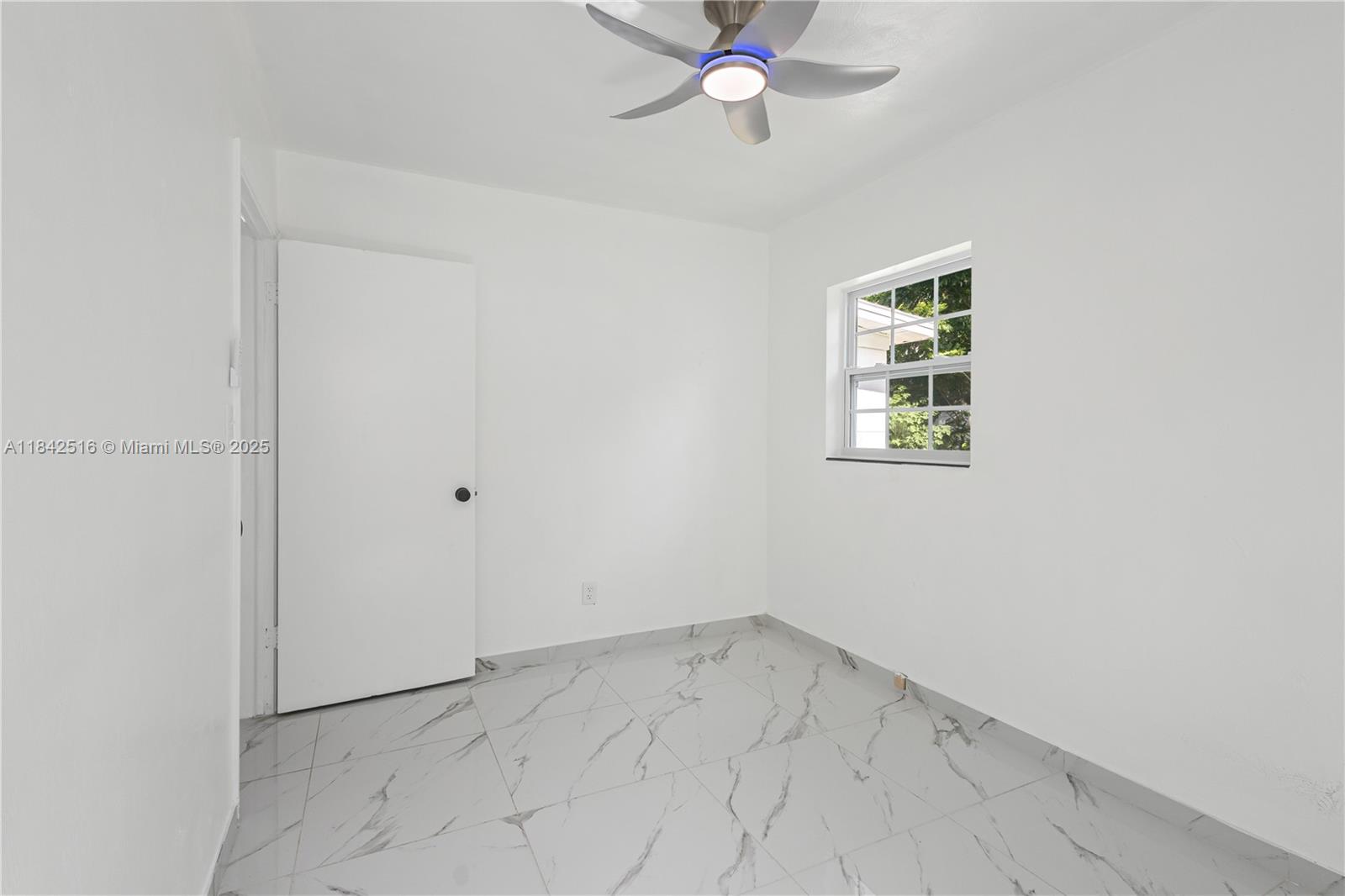 306 Modest Street Lakeland, FL 33805 - Photo 7 of 16