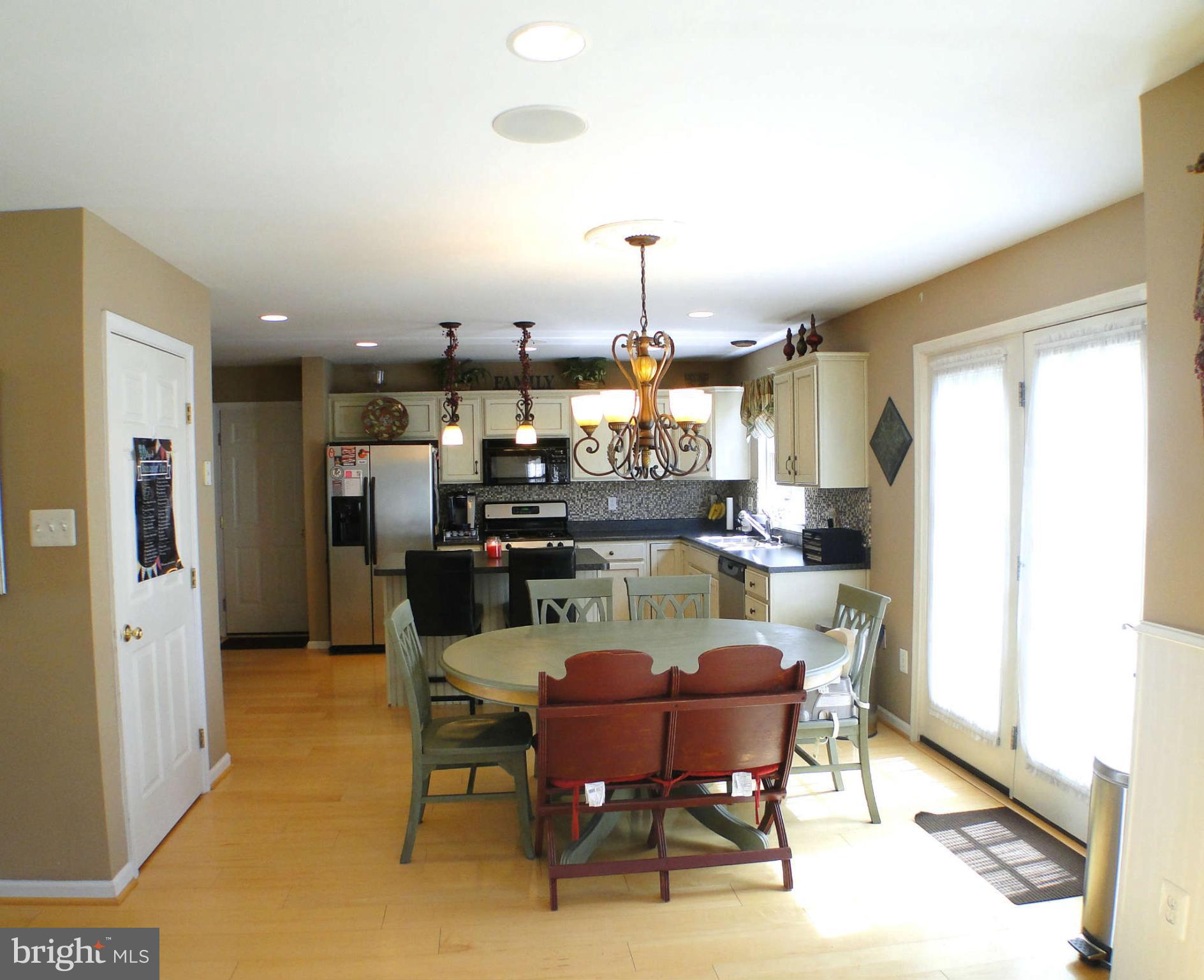11331 Holter Road White Marsh, MD 21162 - Photo 11 of 30 Family Room