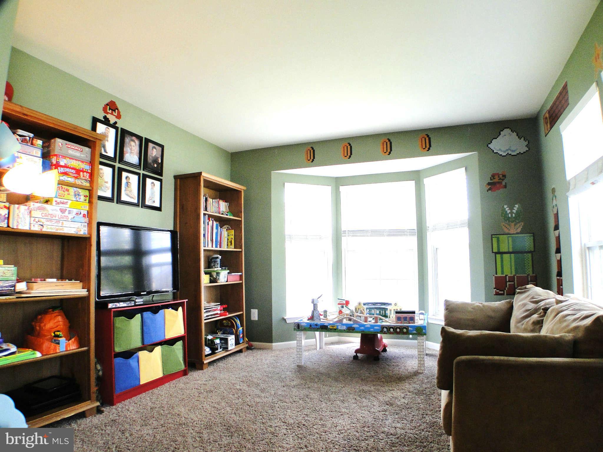 11331 Holter Road White Marsh, MD 21162 - Photo 14 of 30 Living Room