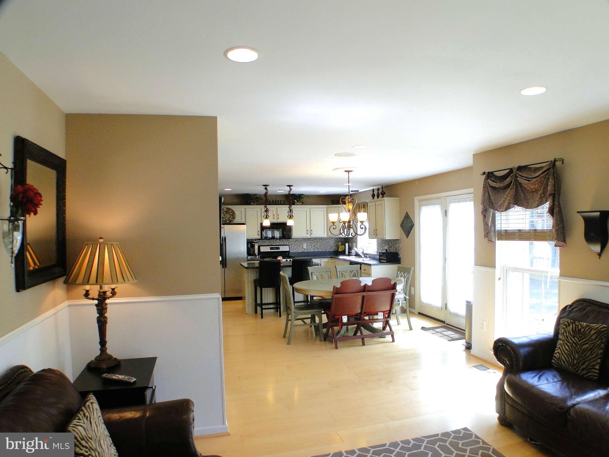 11331 Holter Road White Marsh, MD 21162 - Photo 10 of 30 Family Room