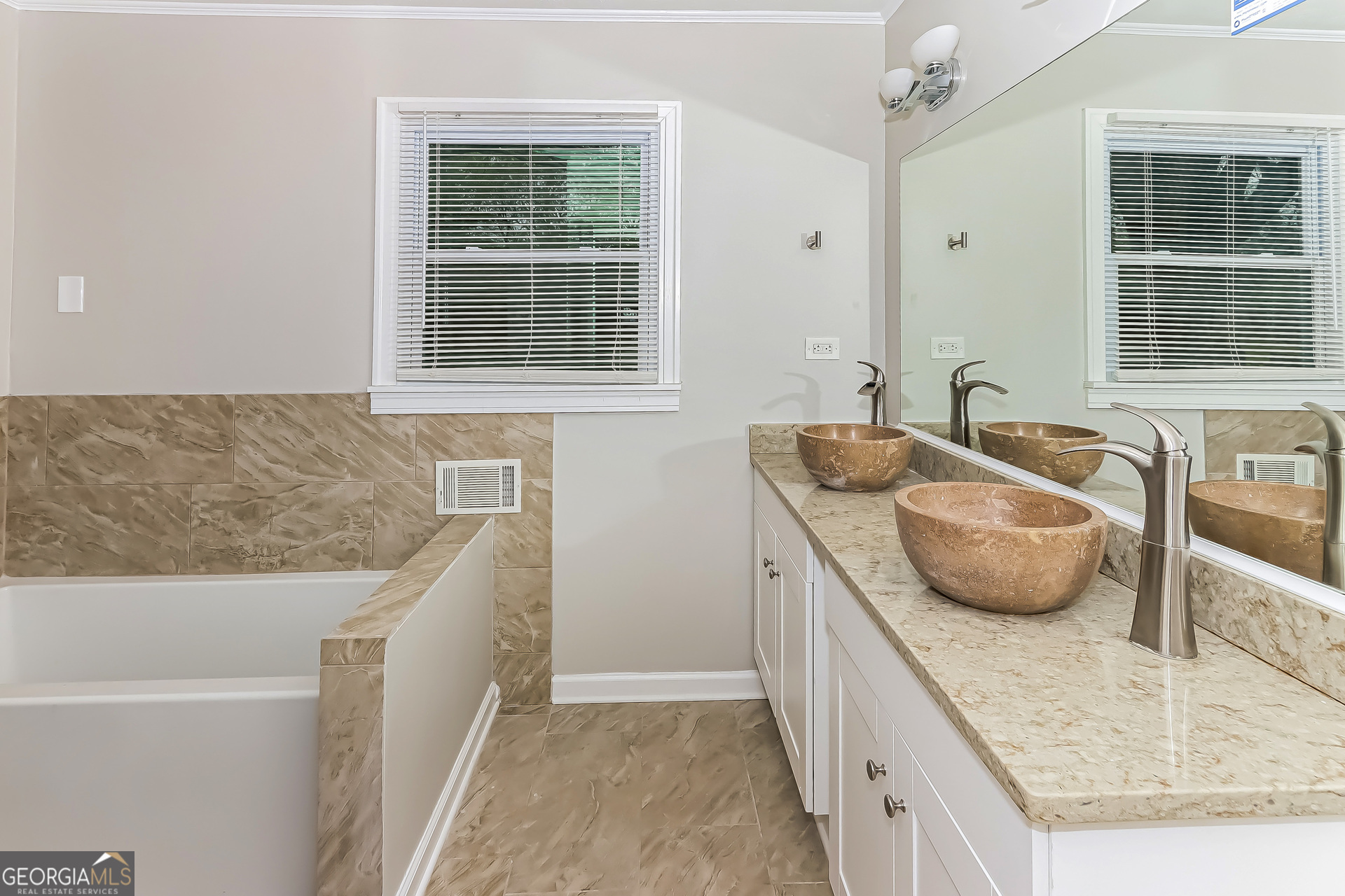 6702 Londonderry Drive Morrow, GA 30260 - Photo 7 of 18