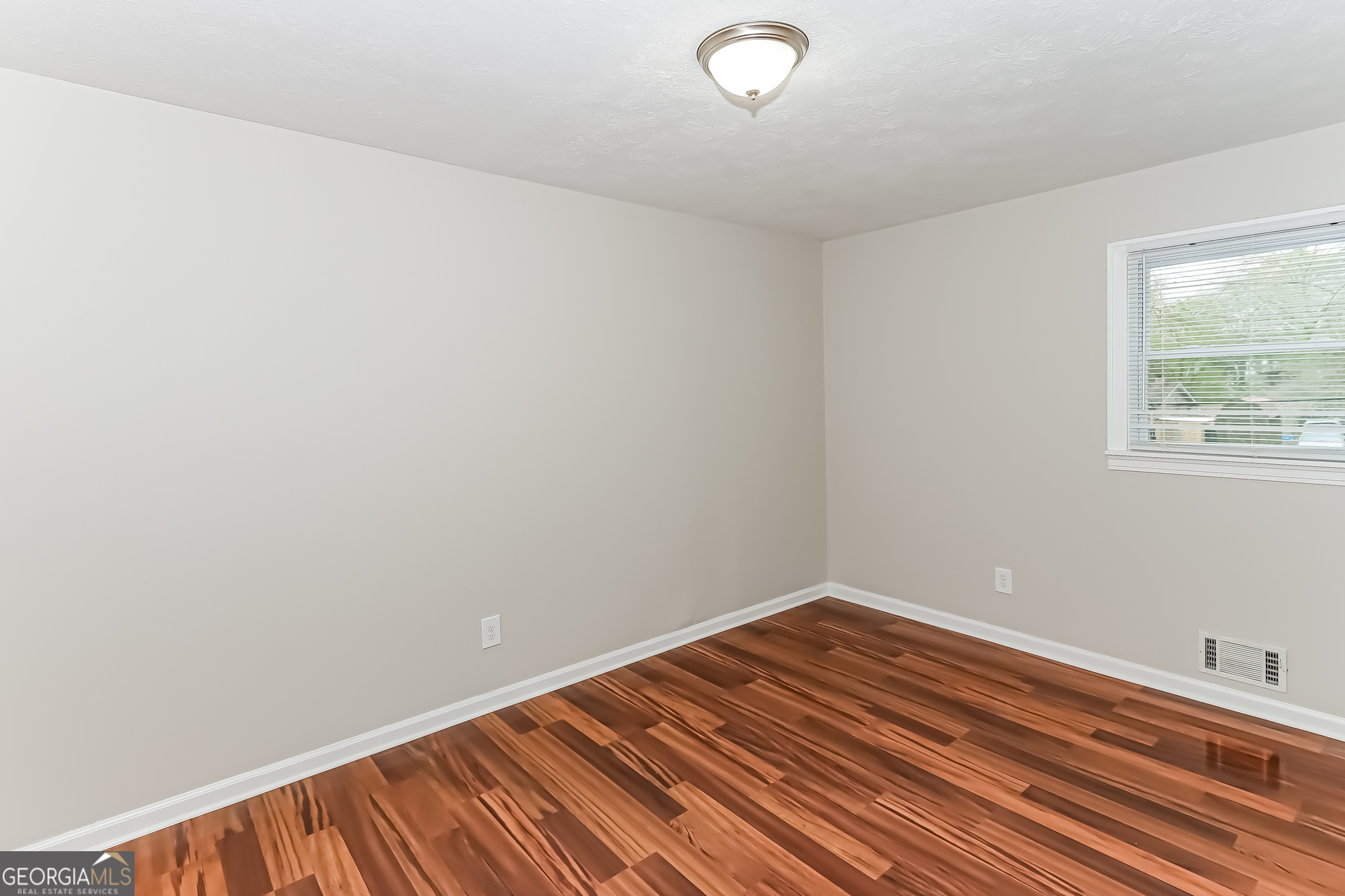 6702 Londonderry Drive Morrow, GA 30260 - Photo 8 of 18