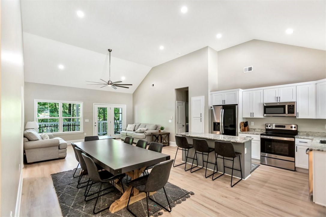 130 Rochester Road Townville, SC 29689 - Photo 3 of 18