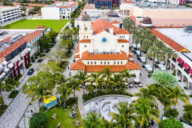 $10,000 | 550 Okeechobee Boulevard, Unit 502, West Palm Beach, FL 33401