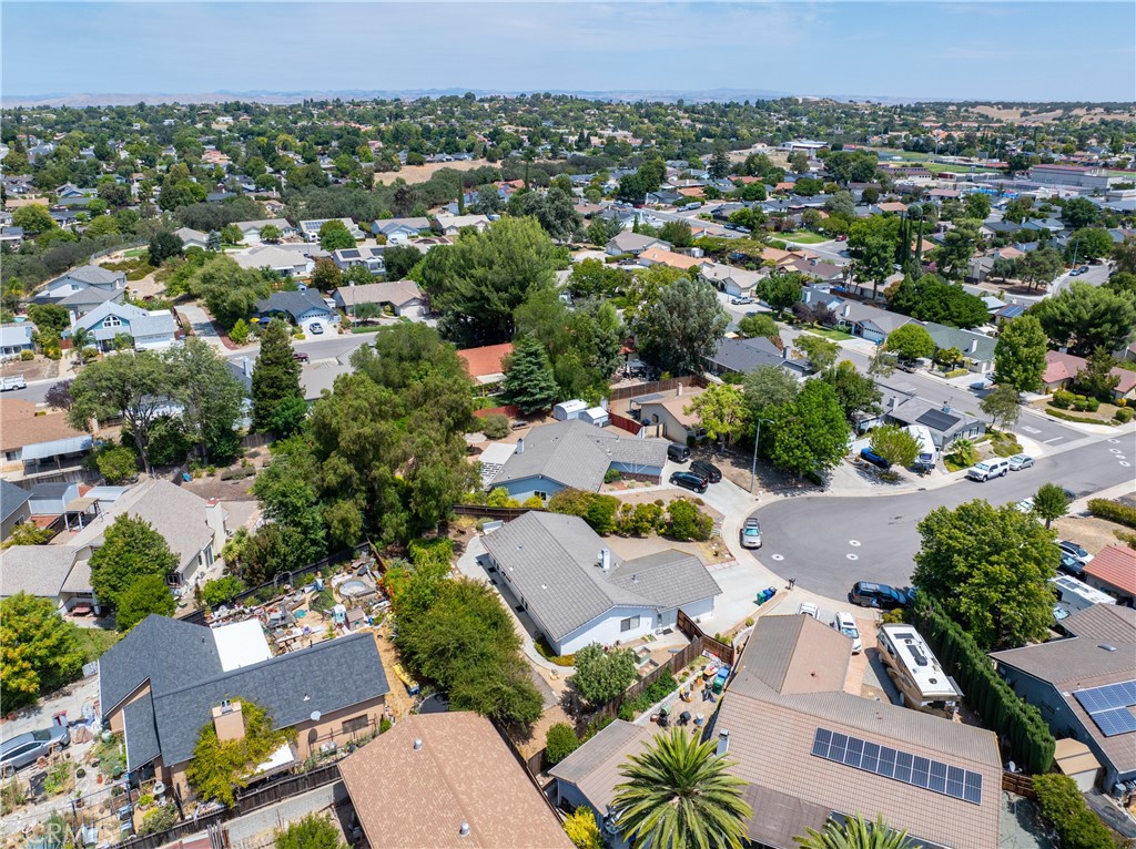 411 Palomino Lane Paso Robles, CA 93446 - Photo 44 of 46 Gallery Image 44