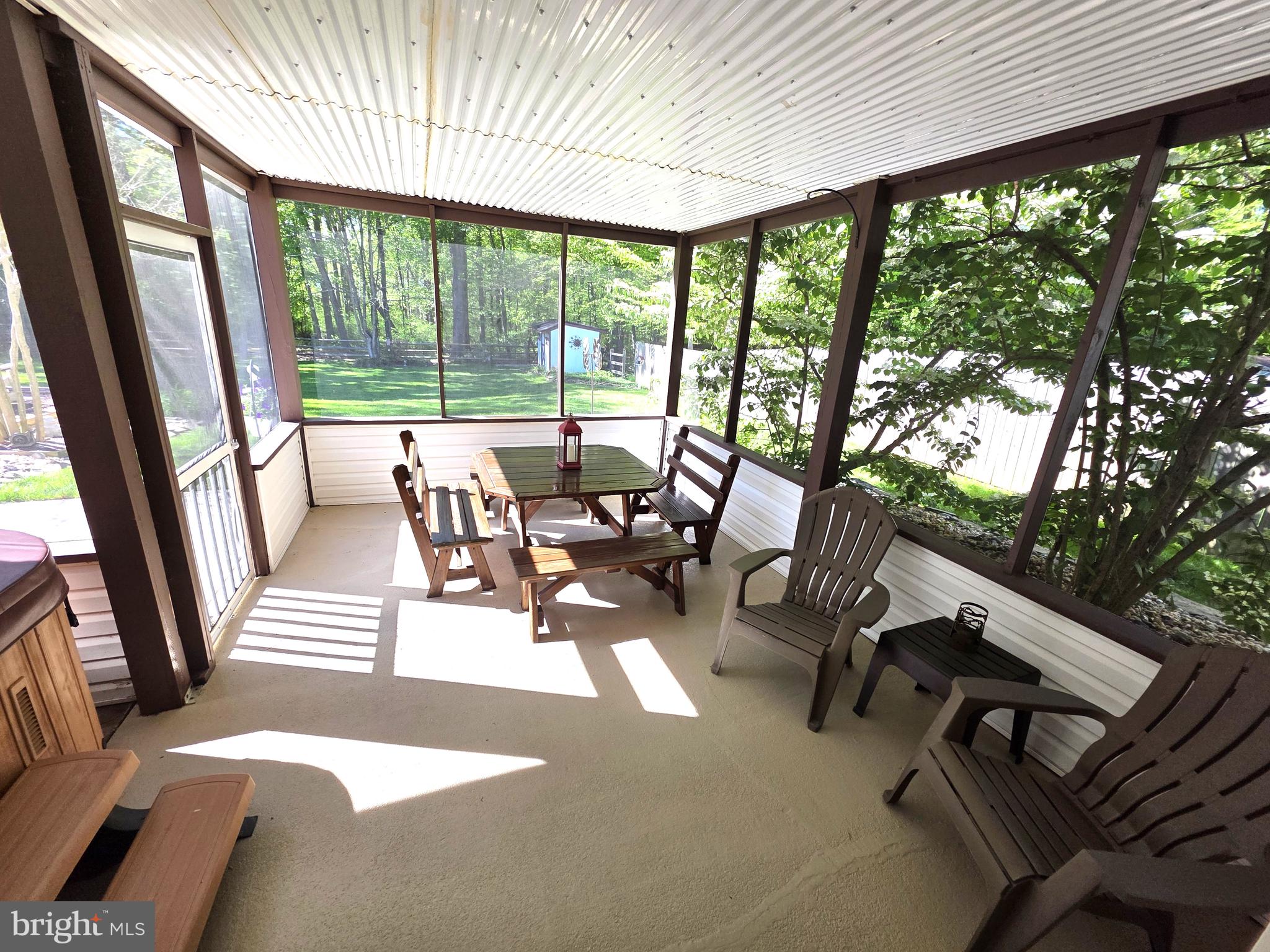 121 North Hunter Forge Road Newark, DE 19713 - Photo 21 of 35 Screened Porch
