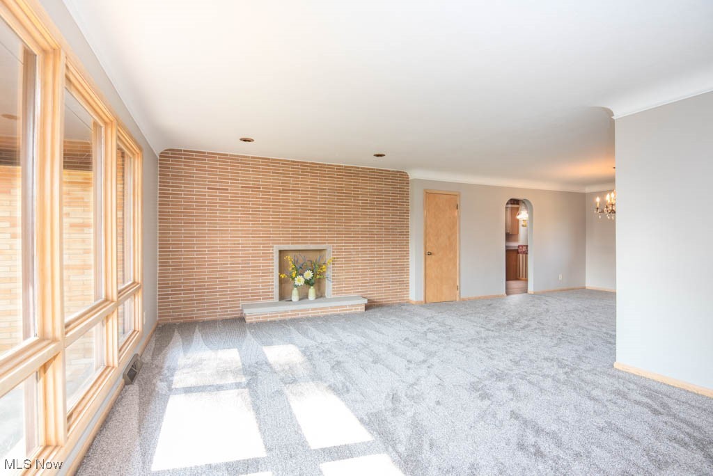 7392 Ward Road Cleveland, OH 44134 - Photo 2 of 29