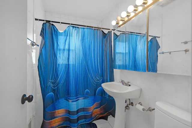 $674,900 | 5032 Crain Street, Skokie, IL 60077