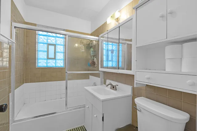 $674,900 | 5032 Crain Street, Skokie, IL 60077