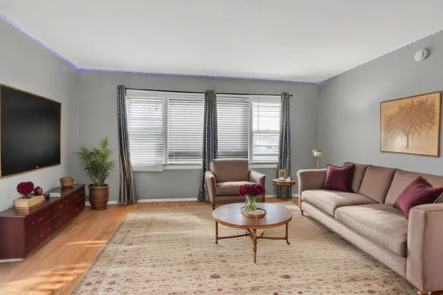 $674,900 | 5032 Crain Street, Skokie, IL 60077