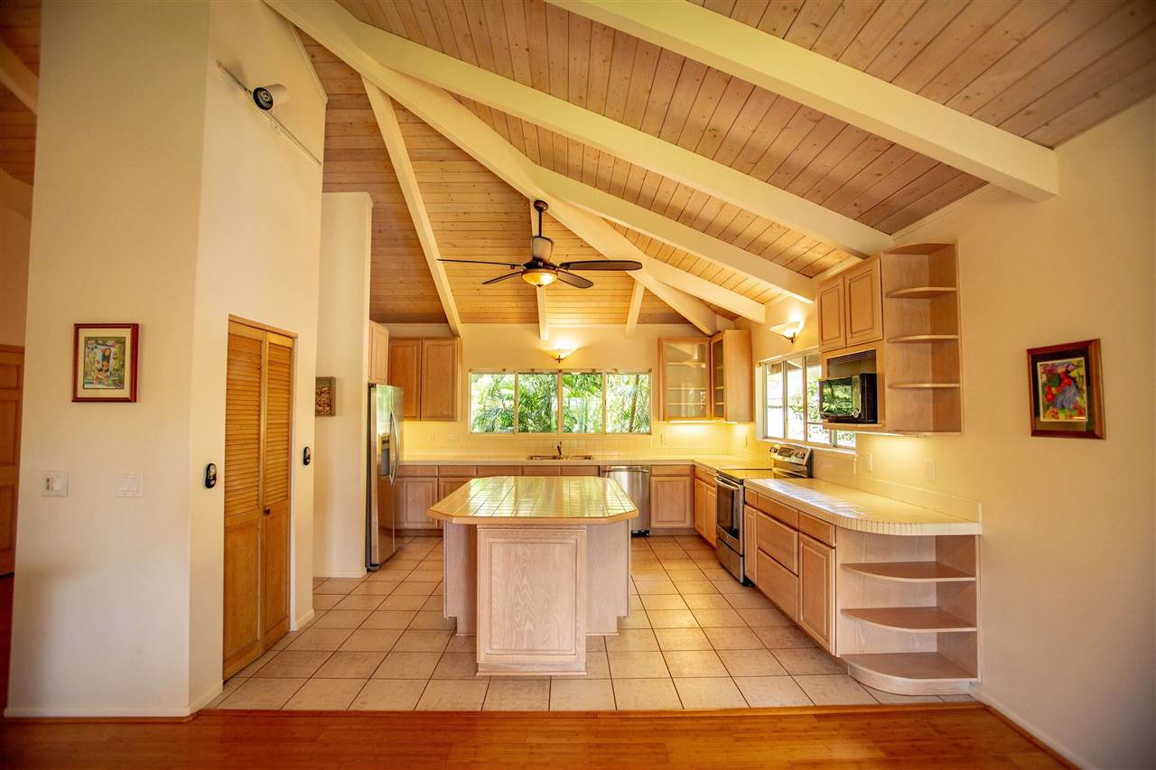 4536 Lower Honoapiilani Road Lahaina, HI 96761 - Photo 8 of 29 Gallery Image 8