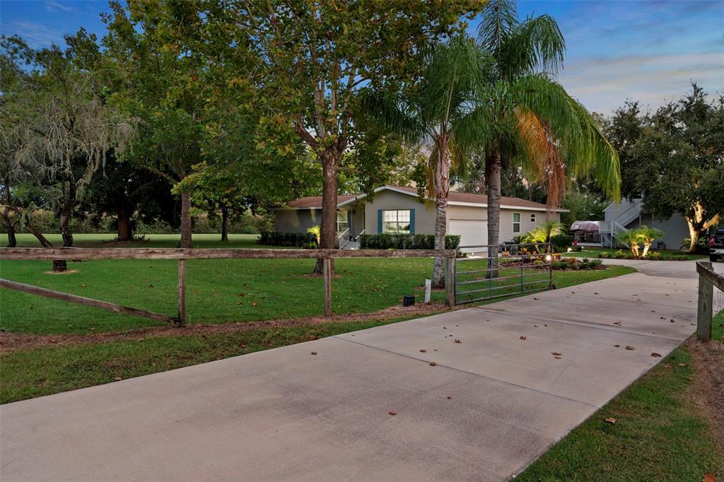 20018 Bill Collins Road Eustis, FL 32736 - Photo 4 of 69