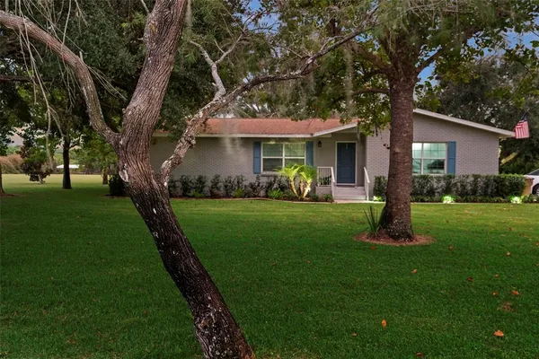 $595,000 | 20018 Bill Collins Road, Eustis, FL 32736