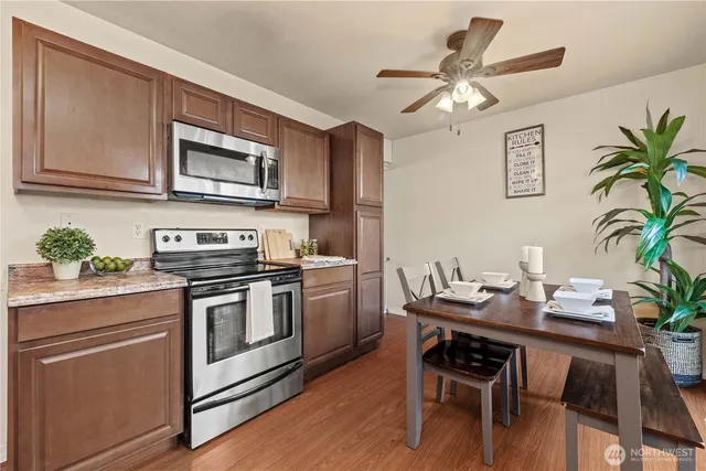 $274,950 | 2111 Kent Des Moines Road, Unit 39, Des Moines, WA 98198