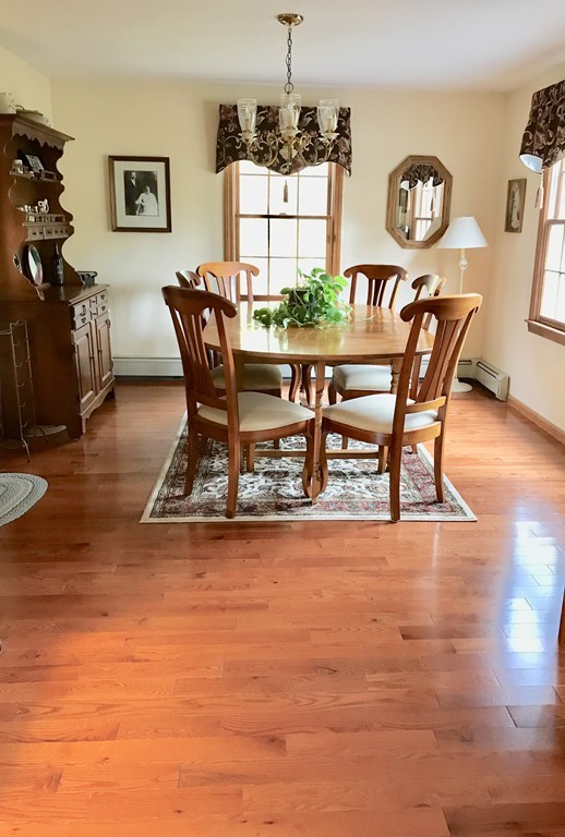 23 Robert Road Tyngsborough, MA 01879 - Photo 7 of 24 Gallery Image 7