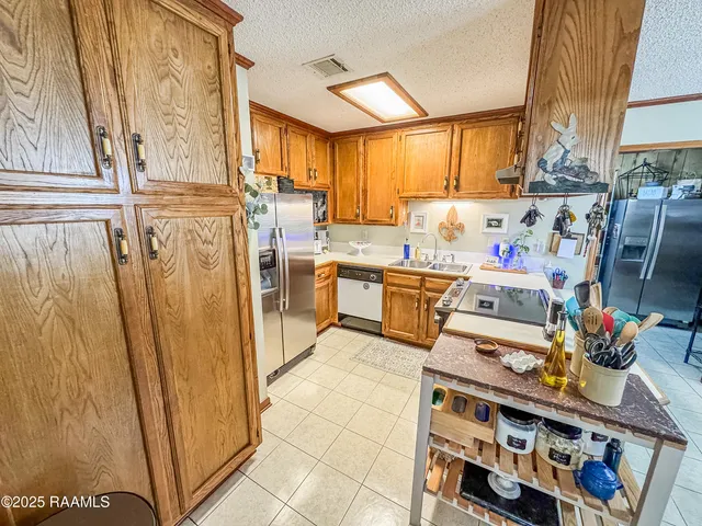 $224,900 | 200 Babbling Brook Drive, Lafayette, LA 70506