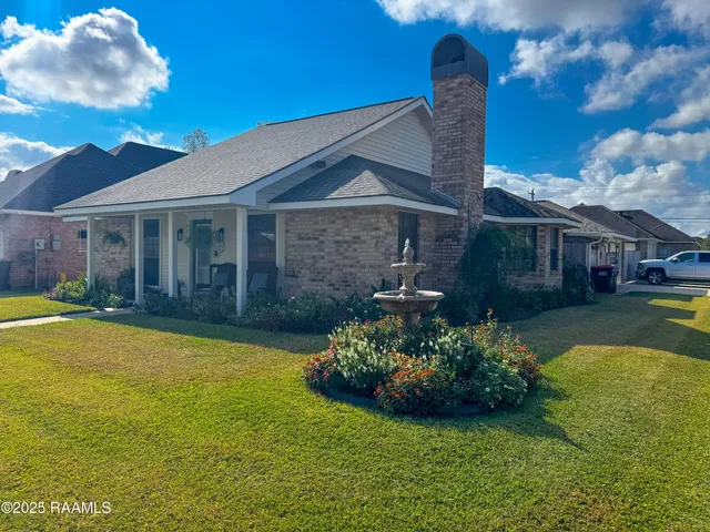 $224,900 | 200 Babbling Brook Drive, Lafayette, LA 70506
