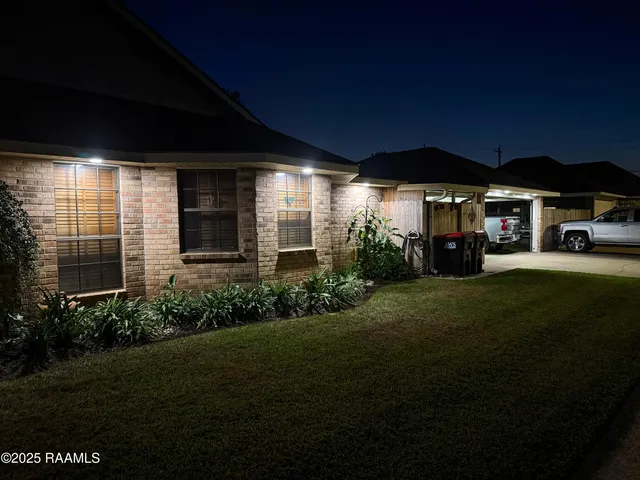 $224,900 | 200 Babbling Brook Drive, Lafayette, LA 70506