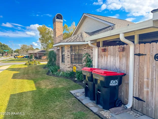 $224,900 | 200 Babbling Brook Drive, Lafayette, LA 70506