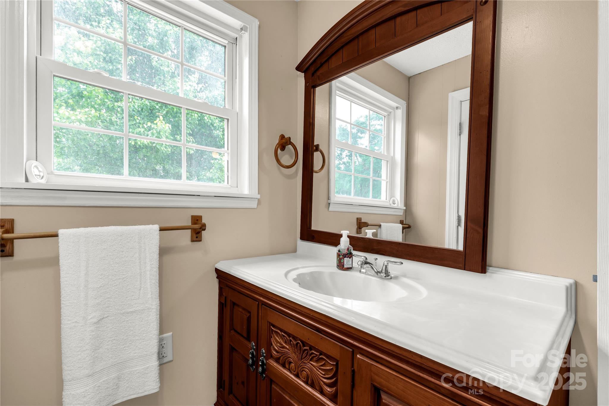 1215 Eastcreek Road Fort Lawn, SC 29714 - Photo 13 of 33 Gallery Image 13