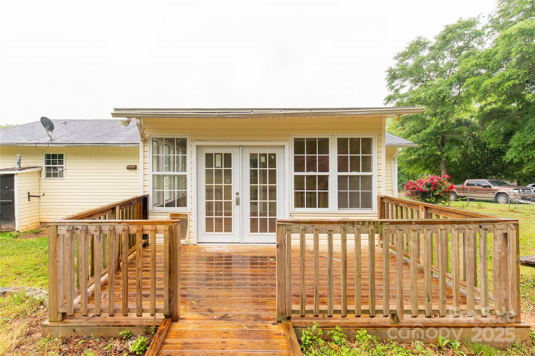 1215 Eastcreek Road Fort Lawn, SC 29714 - Photo 21 of 33 Gallery Image 21