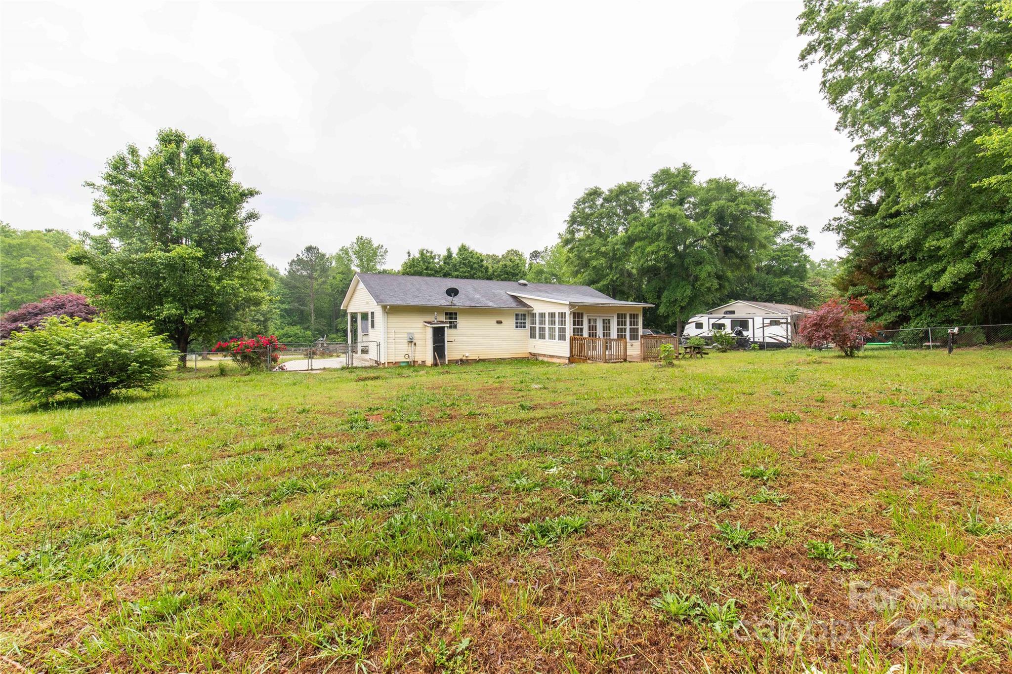 1215 Eastcreek Road Fort Lawn, SC 29714 - Photo 23 of 33 Gallery Image 23