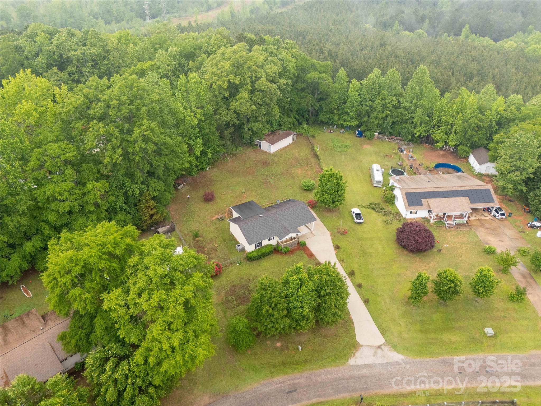1215 Eastcreek Road Fort Lawn, SC 29714 - Photo 29 of 33 Gallery Image 29