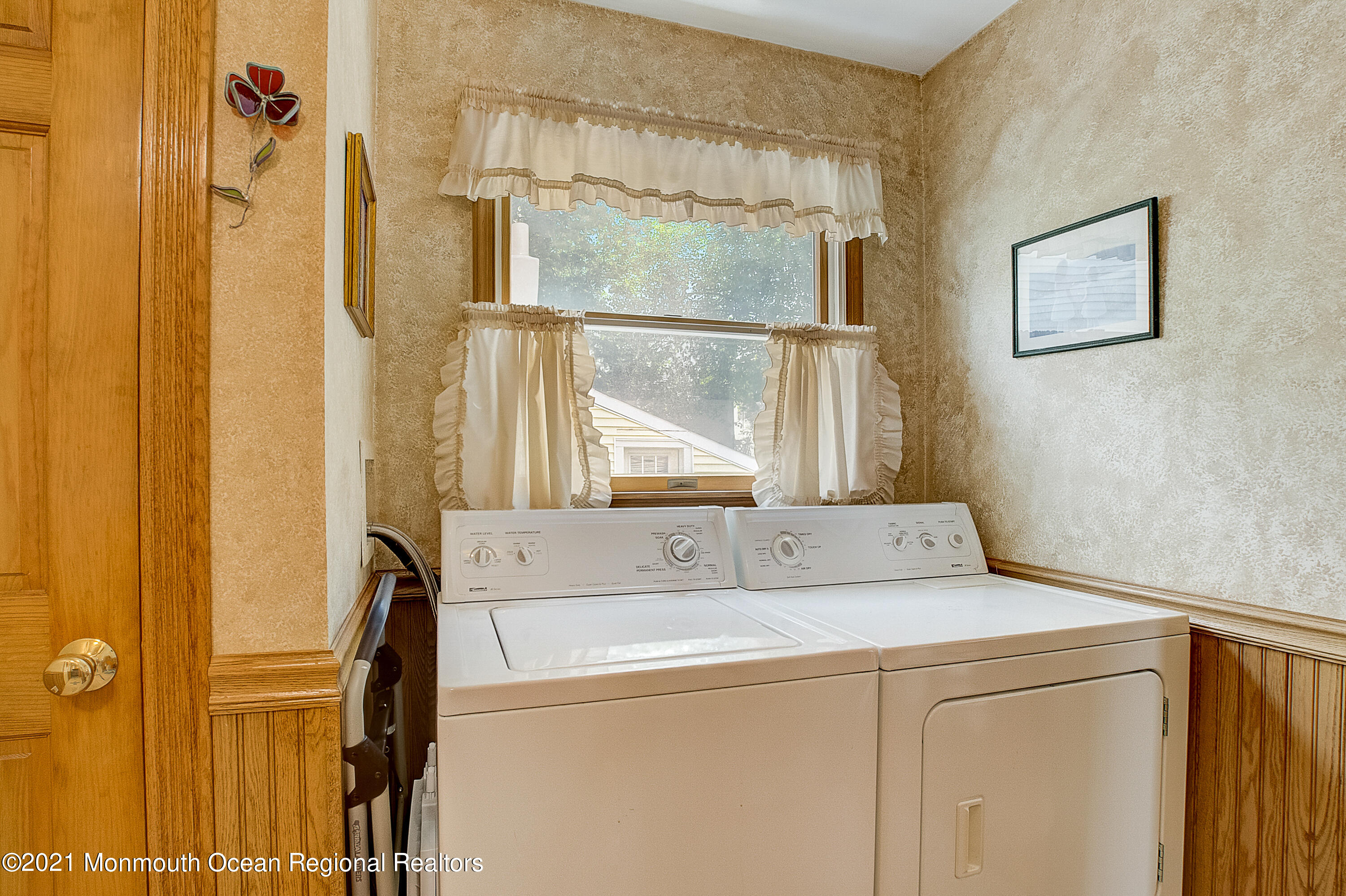 8 Spring Street Matawan, NJ 07747 - Photo 22 of 29 13-Spring St-013