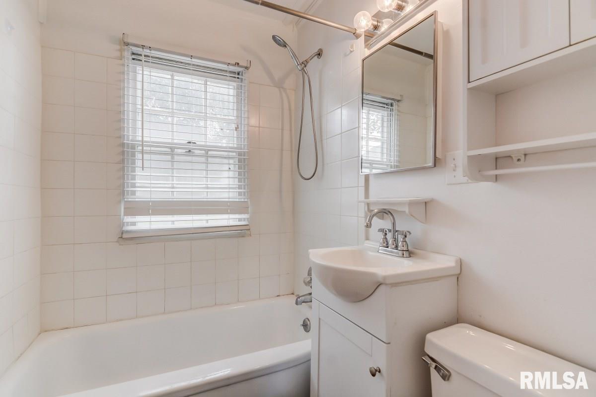14 Reed Court Springfield, IL 62704 - Photo 20 of 29 Gallery Image 20