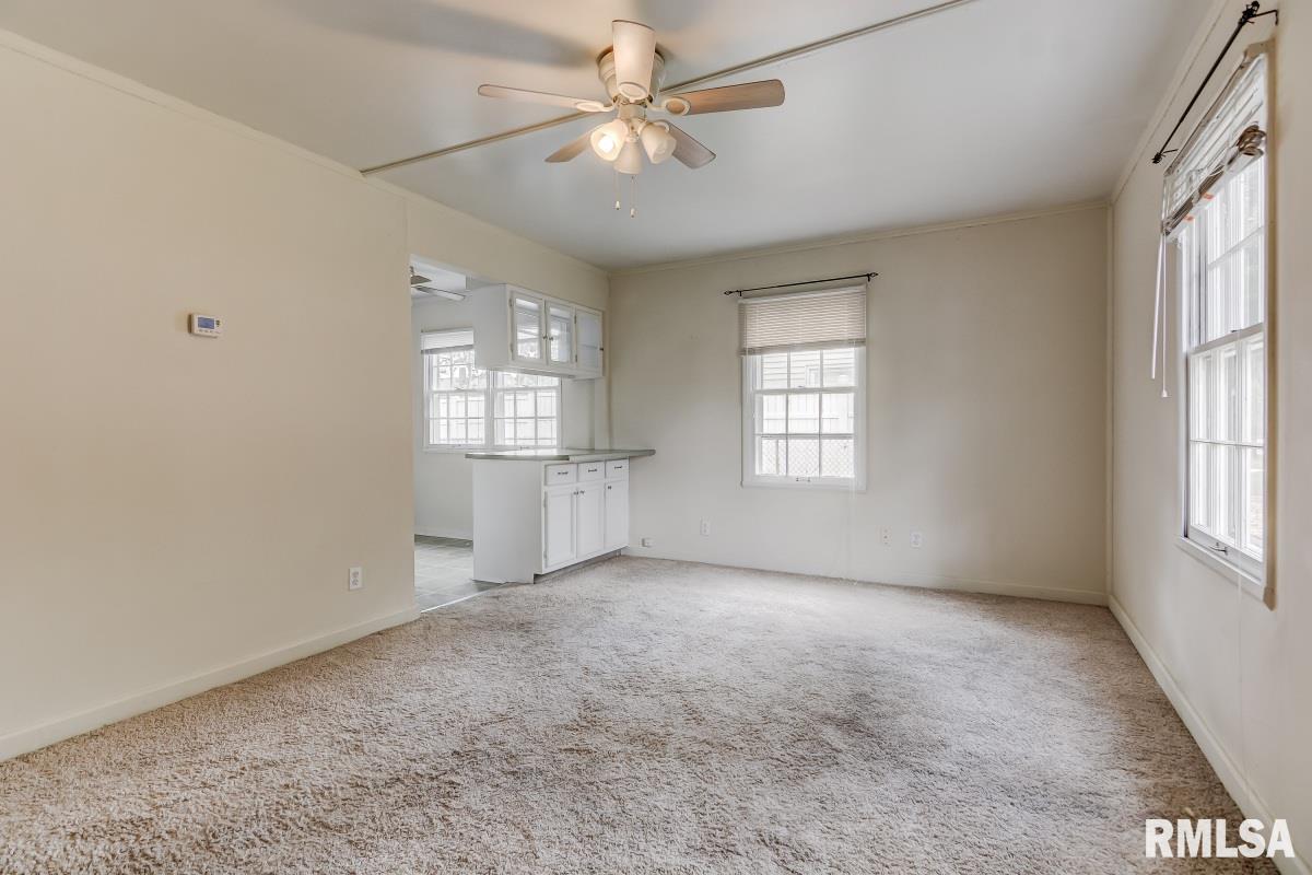 14 Reed Court Springfield, IL 62704 - Photo 3 of 29 Gallery Image 3