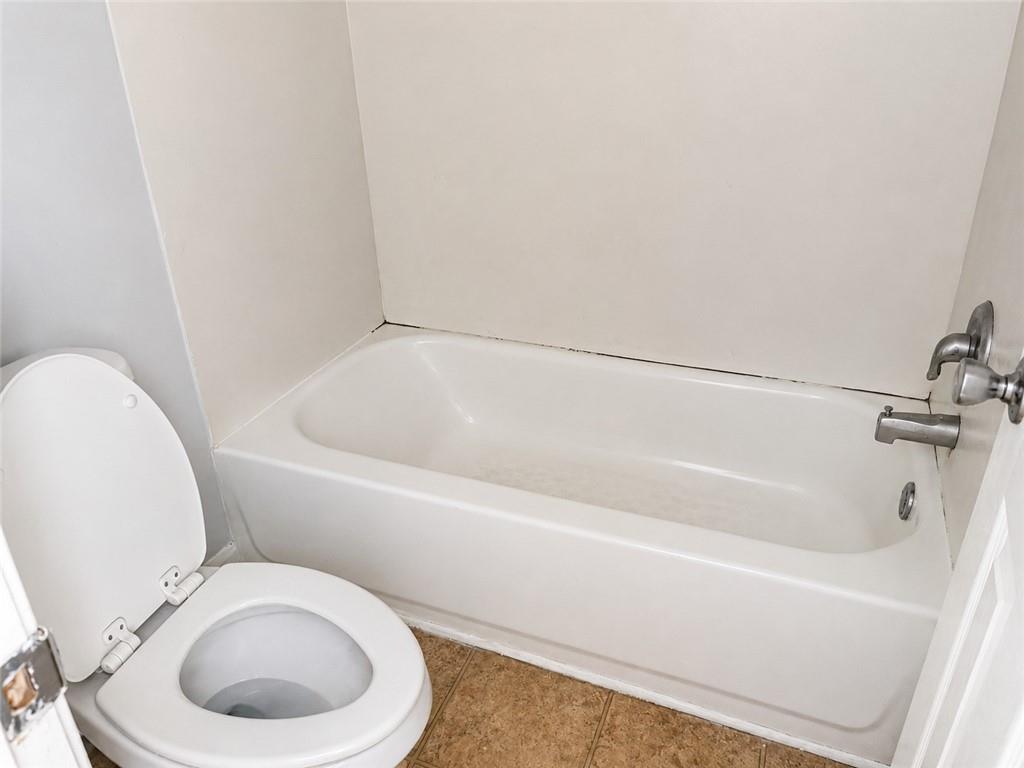 1660 Stanton Road Southwest, Unit 3E Atlanta, GA 30311 - Photo 8 of 10 Gallery Image 8
