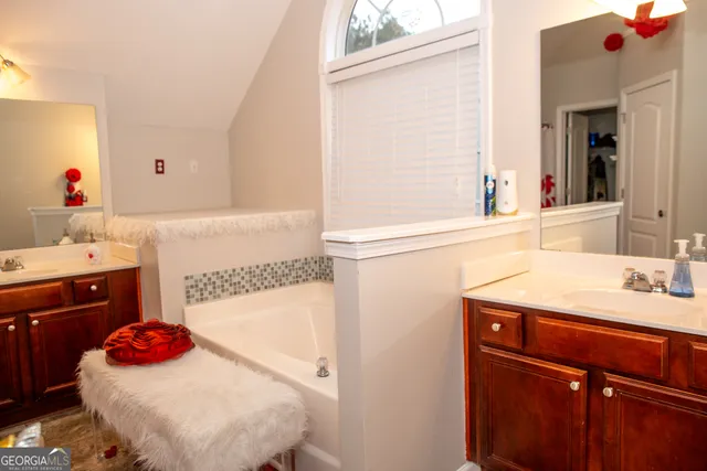 $320,000 | 140 Revolutionary Drive, Hampton, GA 30228