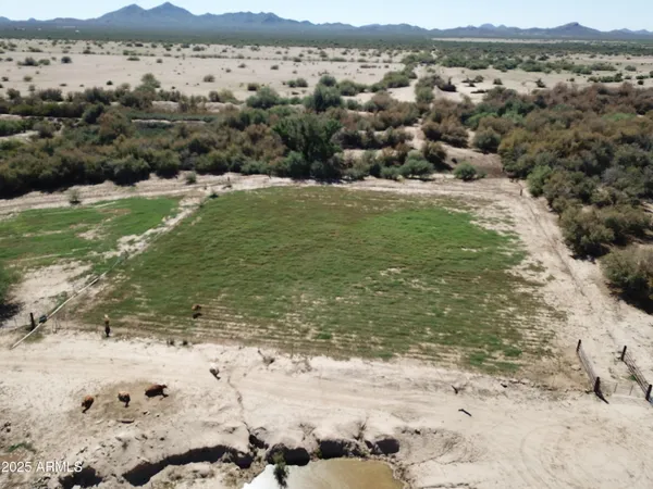 $799,000 | 35448 2nd Street, Wenden, AZ 85357