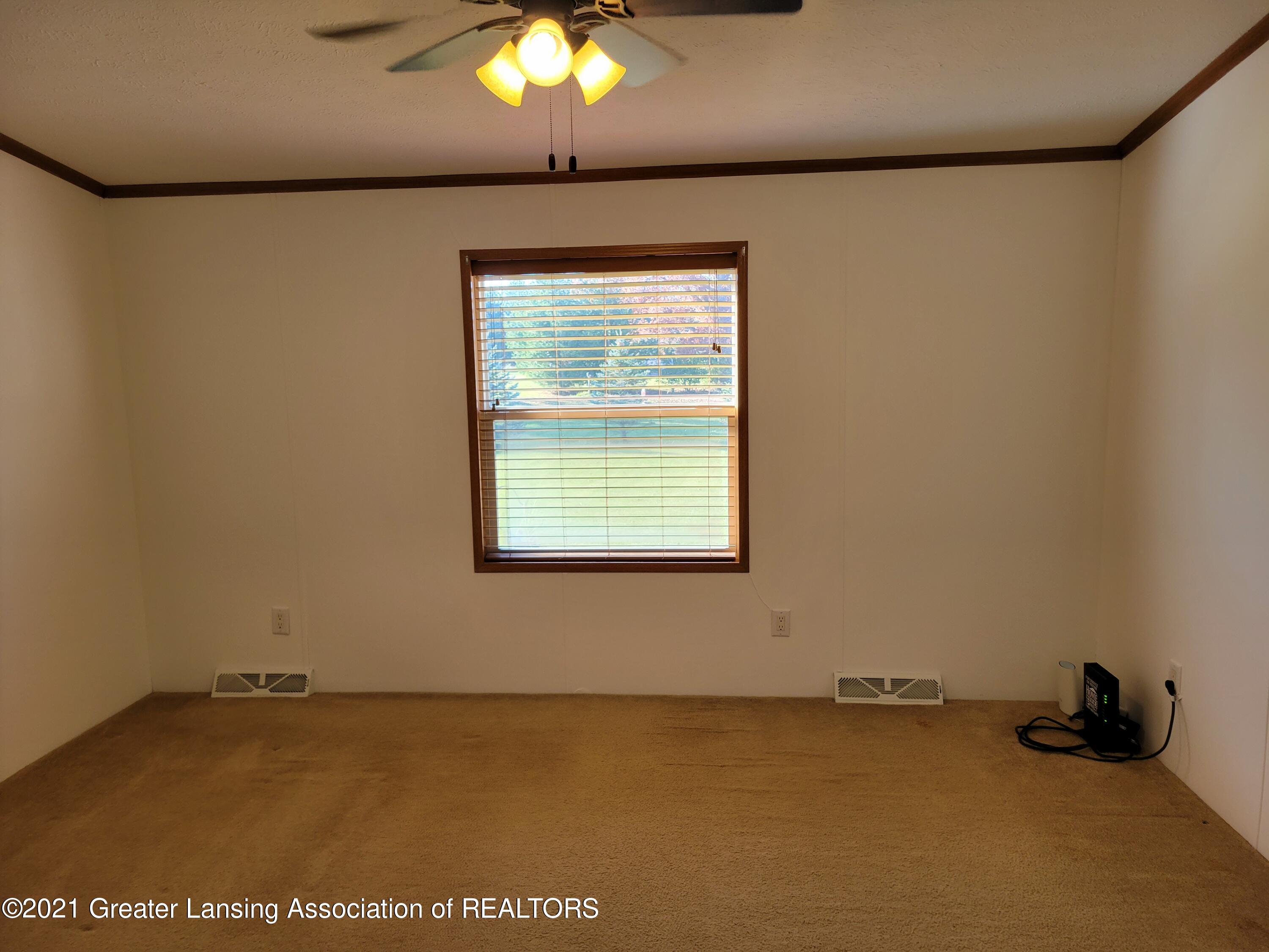 3291 South Lyons Road Lyons, MI 48851 - Photo 14 of 32 20211108_135645