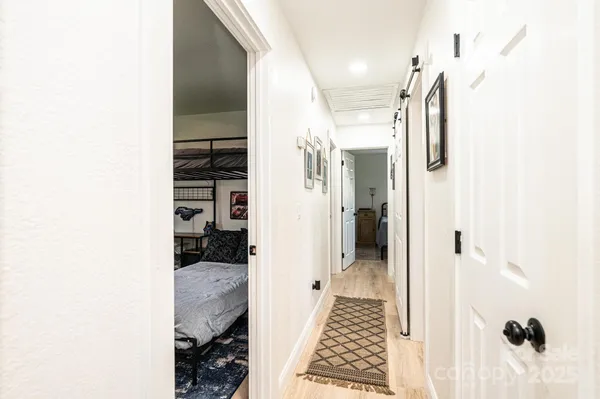 a picture of a bathroom