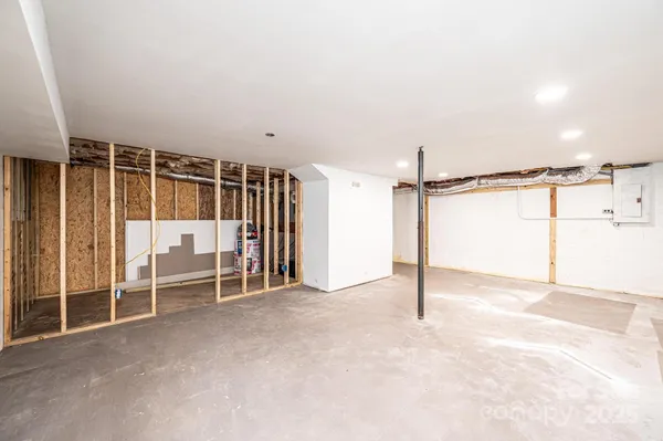 a view of an outdoor space and a lake view