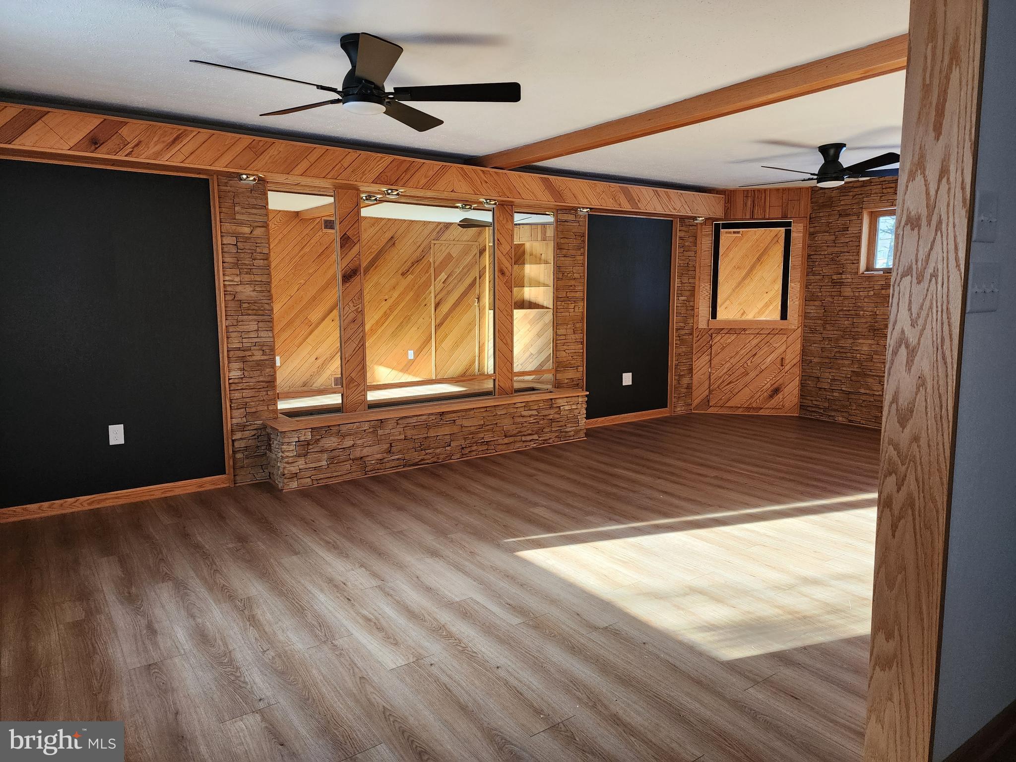 111 South Georgia Street Ridgeley, WV 26753 - Photo 31 of 79 a view of an empty room with a window