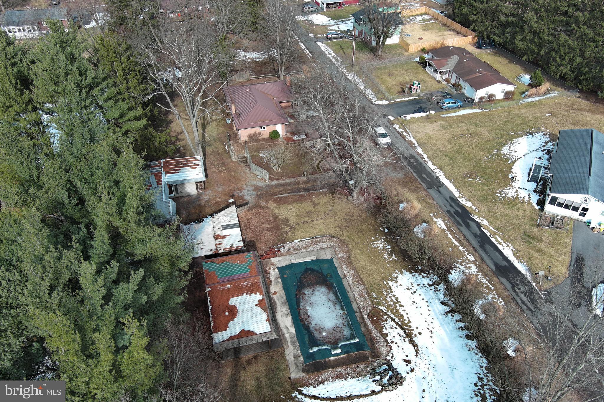 111 South Georgia Street Ridgeley, WV 26753 - Photo 63 of 79 an aerial view of houses with outdoor space