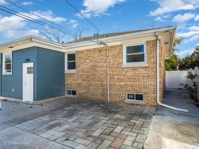 $349,900 | 329 High Ridge Road, Hillside, IL 60162