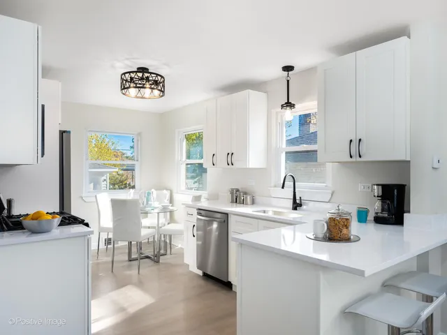 $349,900 | 329 High Ridge Road, Hillside, IL 60162