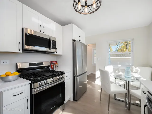 $349,900 | 329 High Ridge Road, Hillside, IL 60162