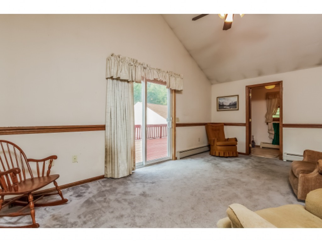 276 Youngs Hill Road Loudon, NH 03307 - Photo 5 of 36 Gallery Image 5