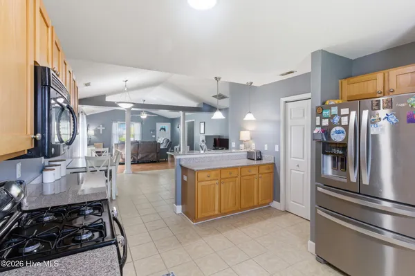 $269,900 | 404 Elsmore Drive, New Bern, NC 28562