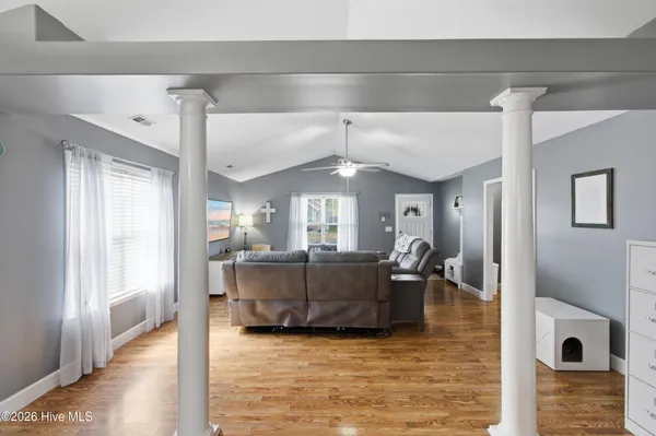 $269,900 | 404 Elsmore Drive, New Bern, NC 28562