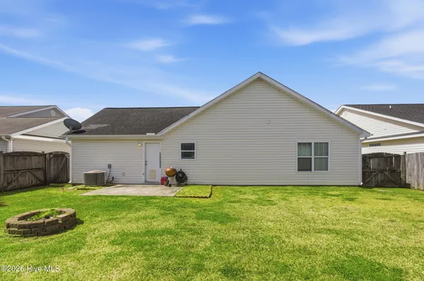 $269,900 | 404 Elsmore Drive, New Bern, NC 28562