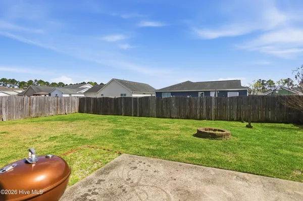 $269,900 | 404 Elsmore Drive, New Bern, NC 28562