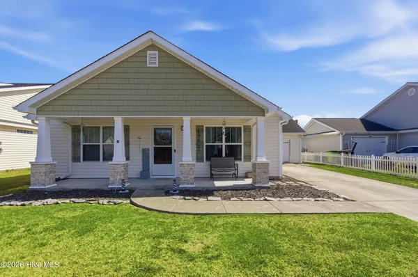 $269,900 | 404 Elsmore Drive, New Bern, NC 28562