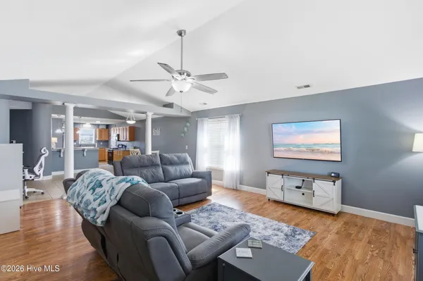 $269,900 | 404 Elsmore Drive, New Bern, NC 28562