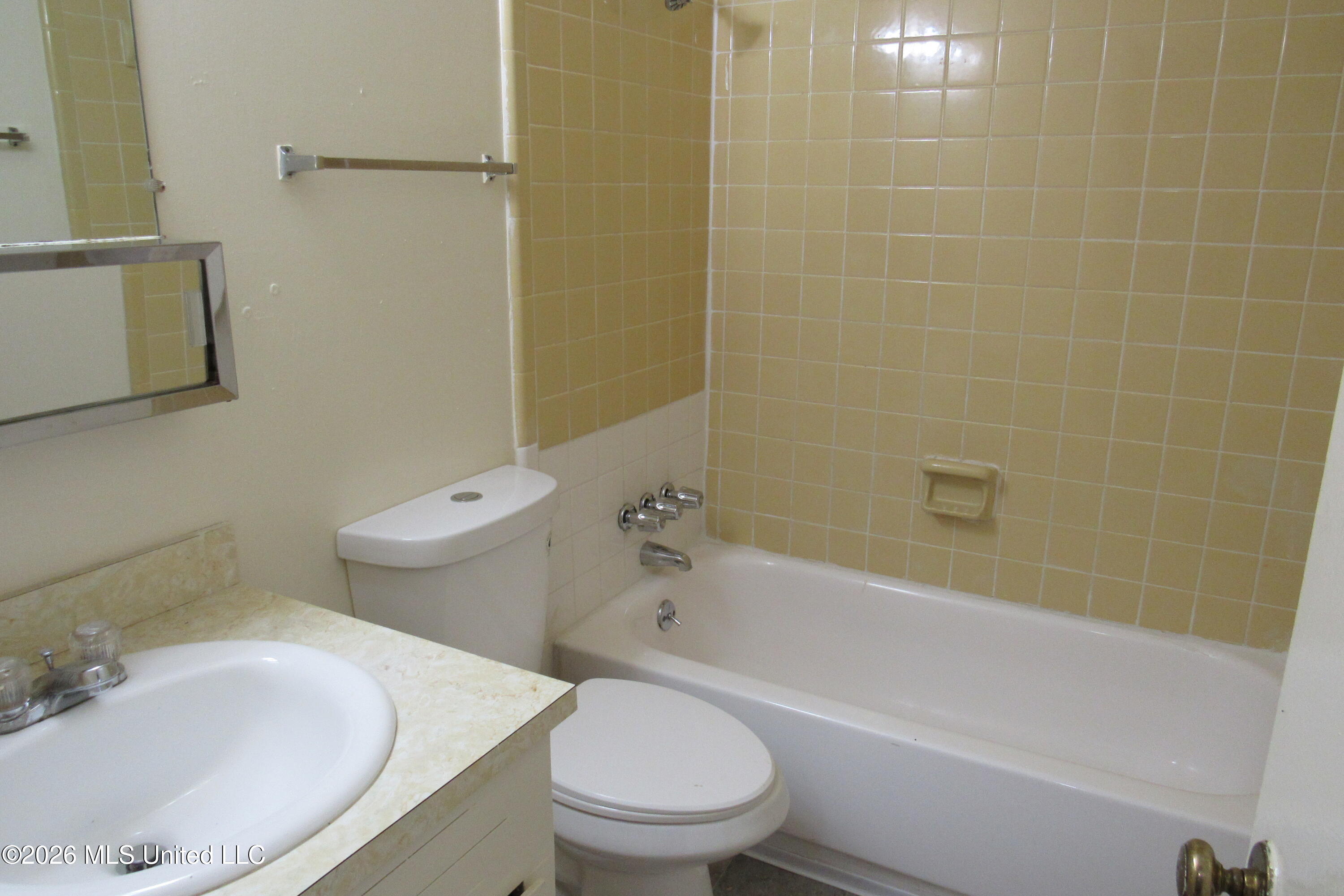 1625 St Mary Street, Unit 7 Jackson, MS 39202 - Photo 10 of 11 7288969E-639C-41DC-9EF9-EB19C1923422